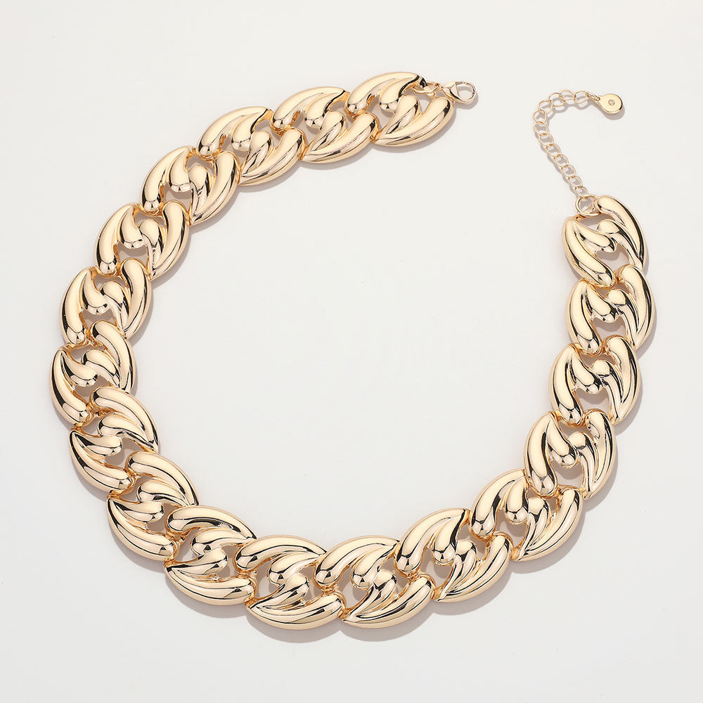 Allure Me Necklace Set