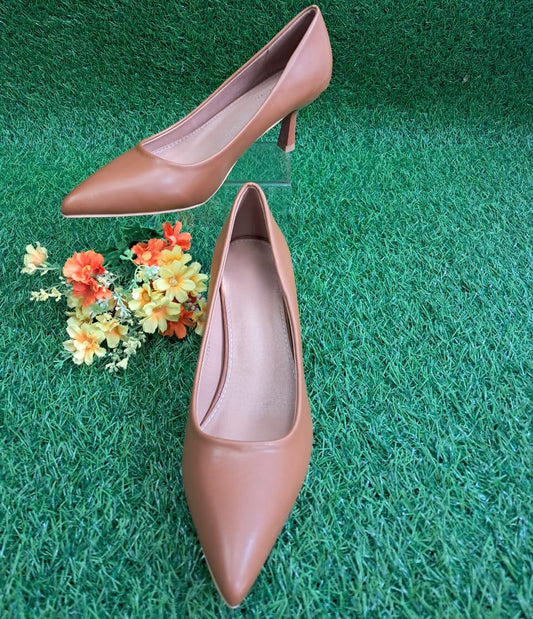 Kaythin Pumps