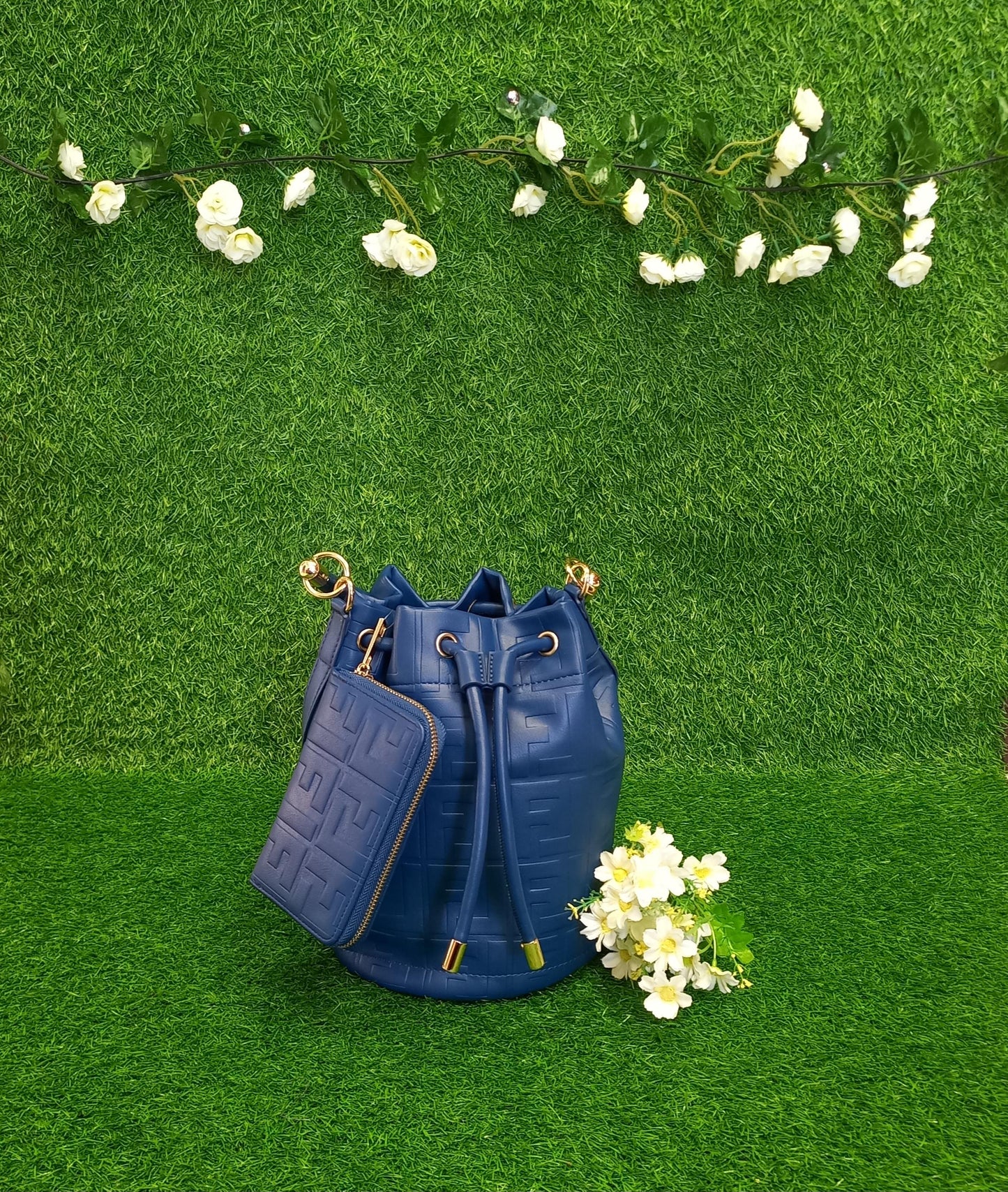 Urban Geo Bucket Bag Collection