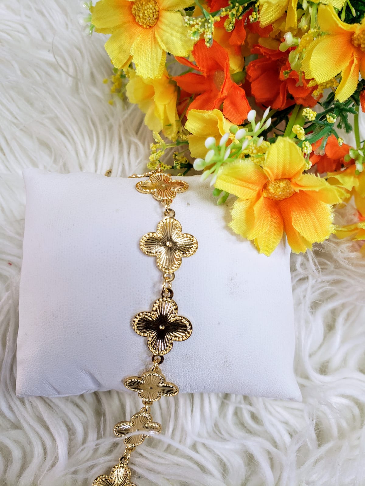 Sunburst Flower Charm Necklace Set