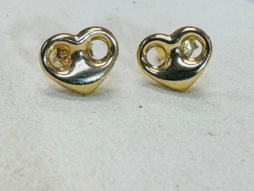 Heartfelt Puffed Stud Earrings
