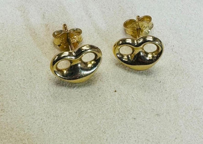 Heartfelt Puffed Stud Earrings