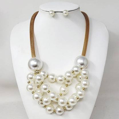 Opulent Pearl Cluster
