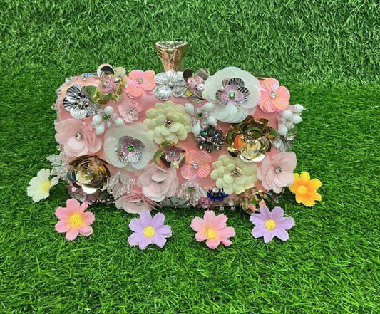 Flora Enchanted   Clutch