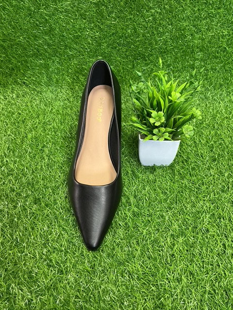 Audrey Kitten Heel