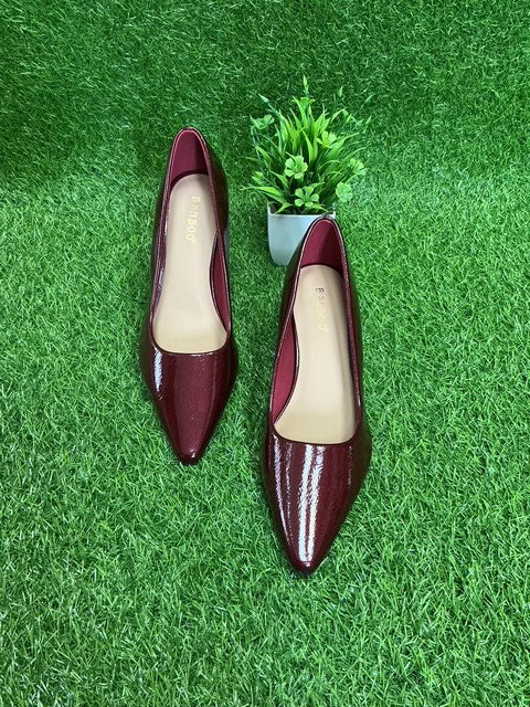 Audrey Kitten Heel