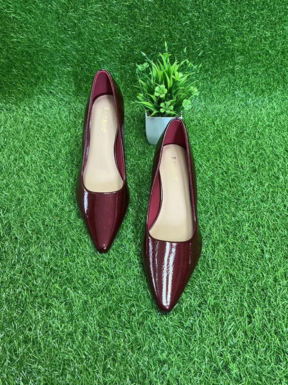 Audrey Kitten Heel