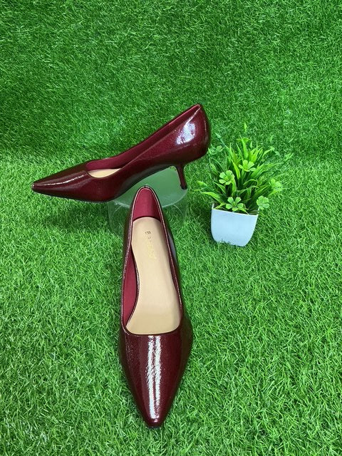 Audrey Kitten Heel